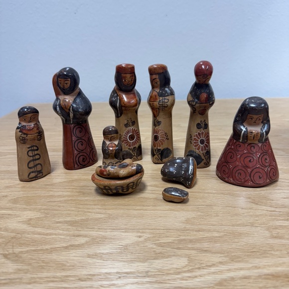 Vintage Tonalá Mexico Hand-Painted Nativity FiguresFolk Art Manger Set